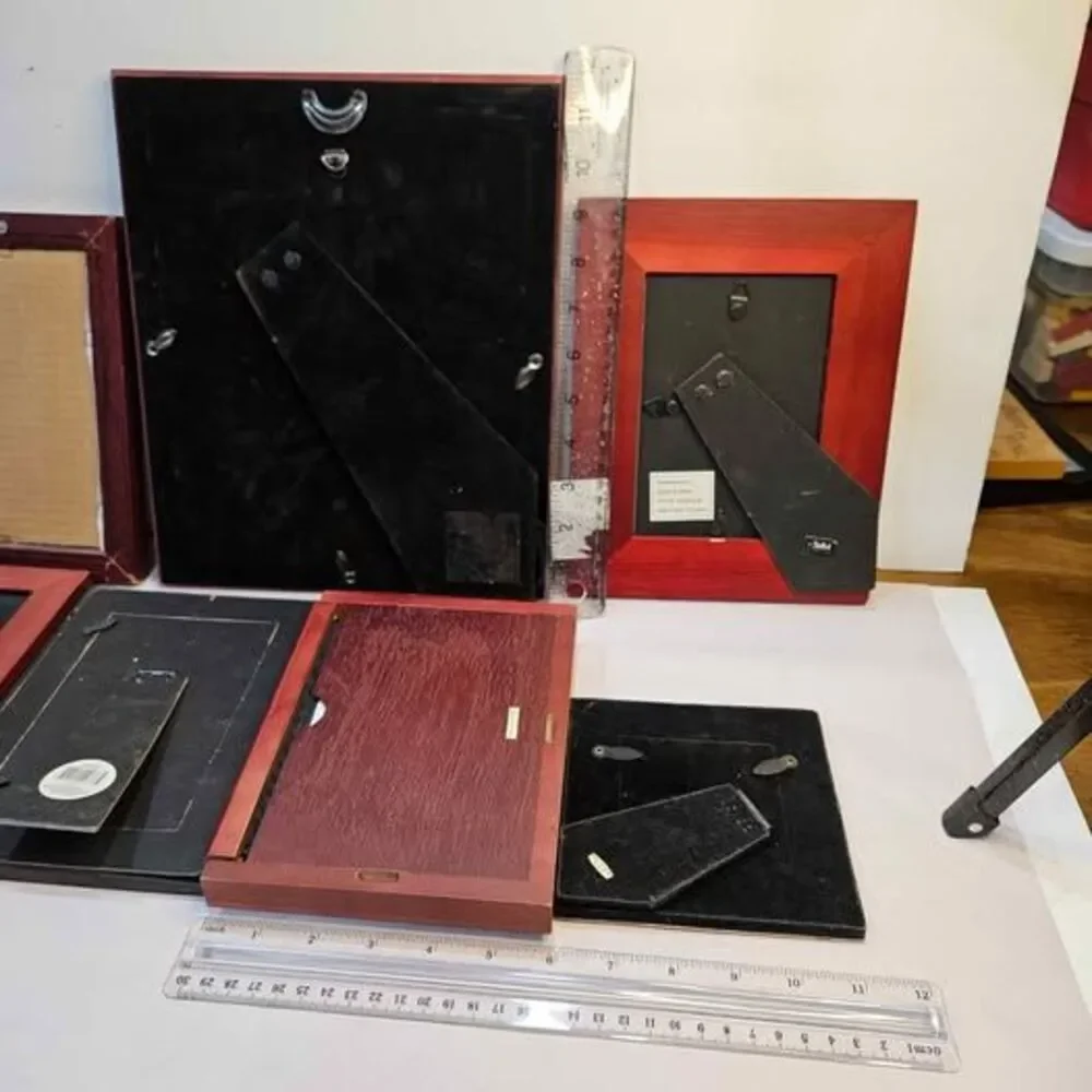 Unbranded assorted picture